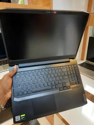 Laptop Lenovo IdeaPad 500S 16GB Intel Core I5 SSD 512GB