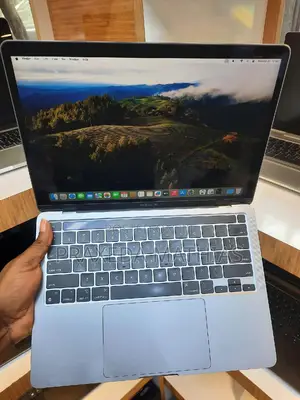 Laptop Apple MacBook 2020 16GB Apple M1 SSD 256GB