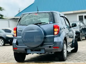 Toyota Rush 2008 Gray