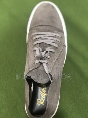 Redfoot Sneaker