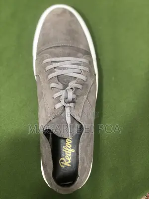 Redfoot Sneaker