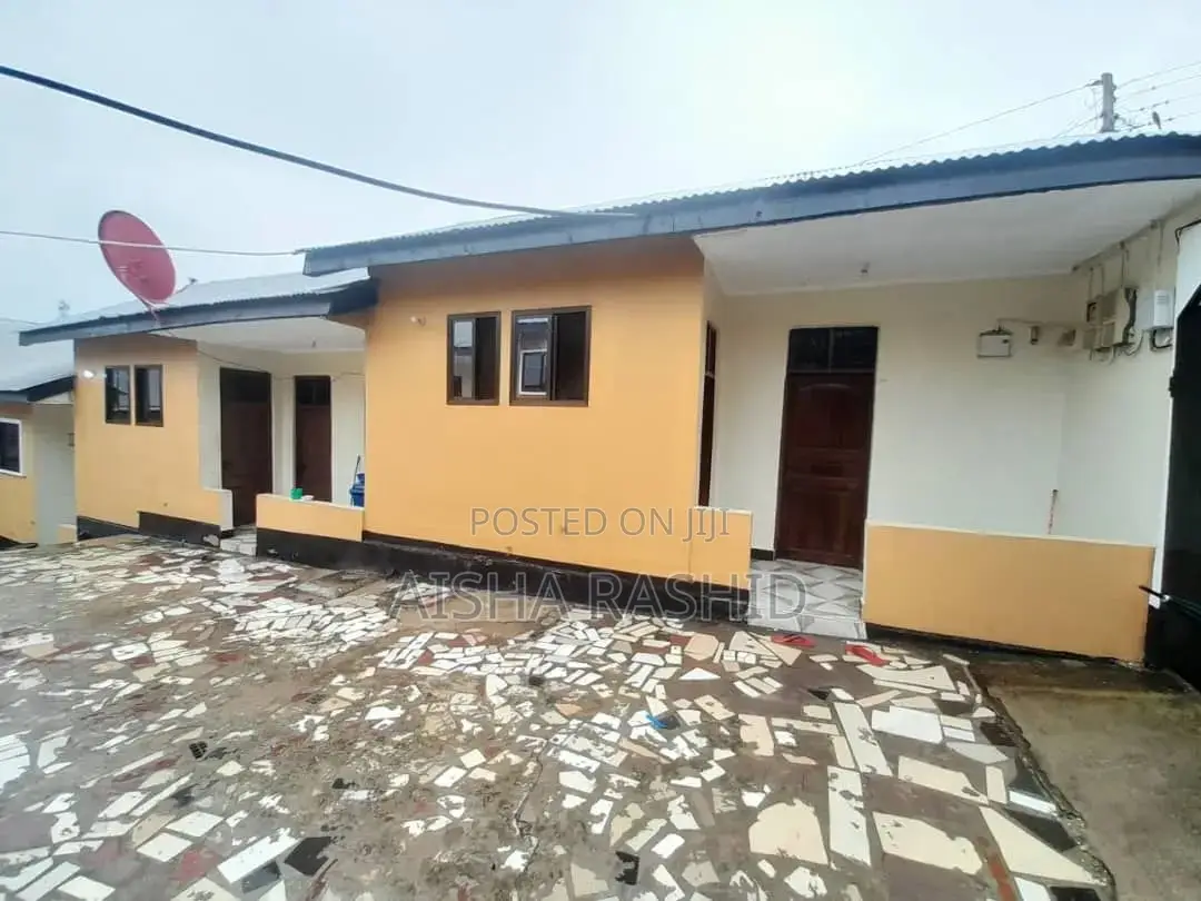 1bdrm Apartment in Kimara for rent