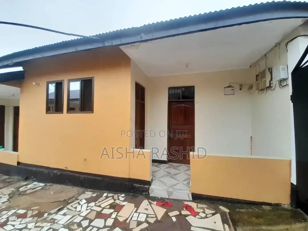 1bdrm Apartment in Kimara for rent