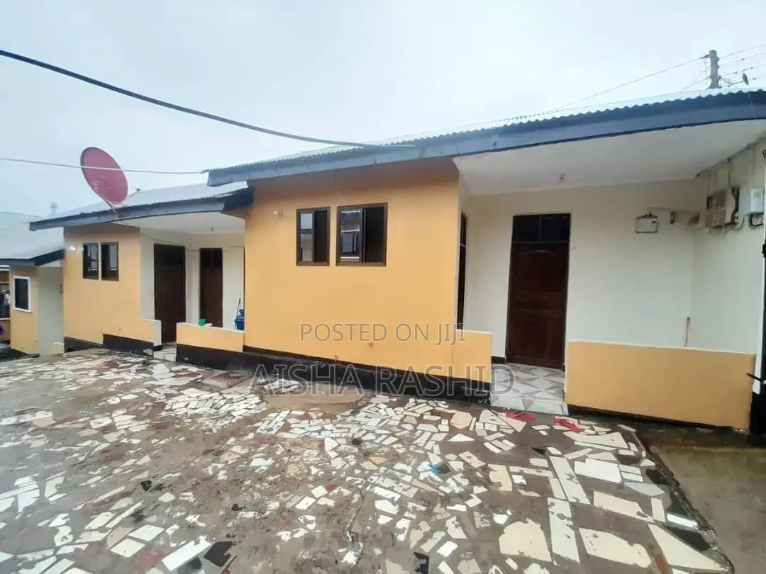 1bdrm Apartment in Kimara for rent