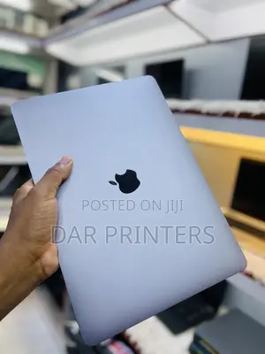 Laptop Apple MacBook Pro 2020 16GB Intel Core I5 SSD 512GB