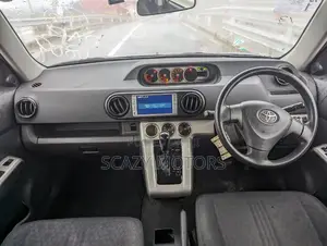 Toyota Corolla Rumion 2008 Gray