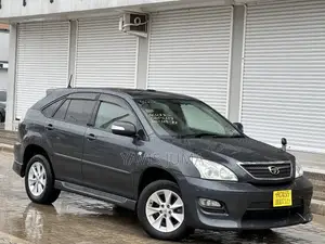 Toyota Harrier 2005 Gray