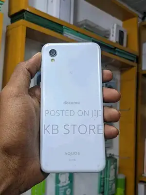 Sharp Aquos Sense 2 SHV43 32 GB Gray