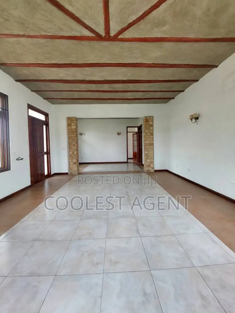 3bdrm House in Tegeta, Kinondoni for sale