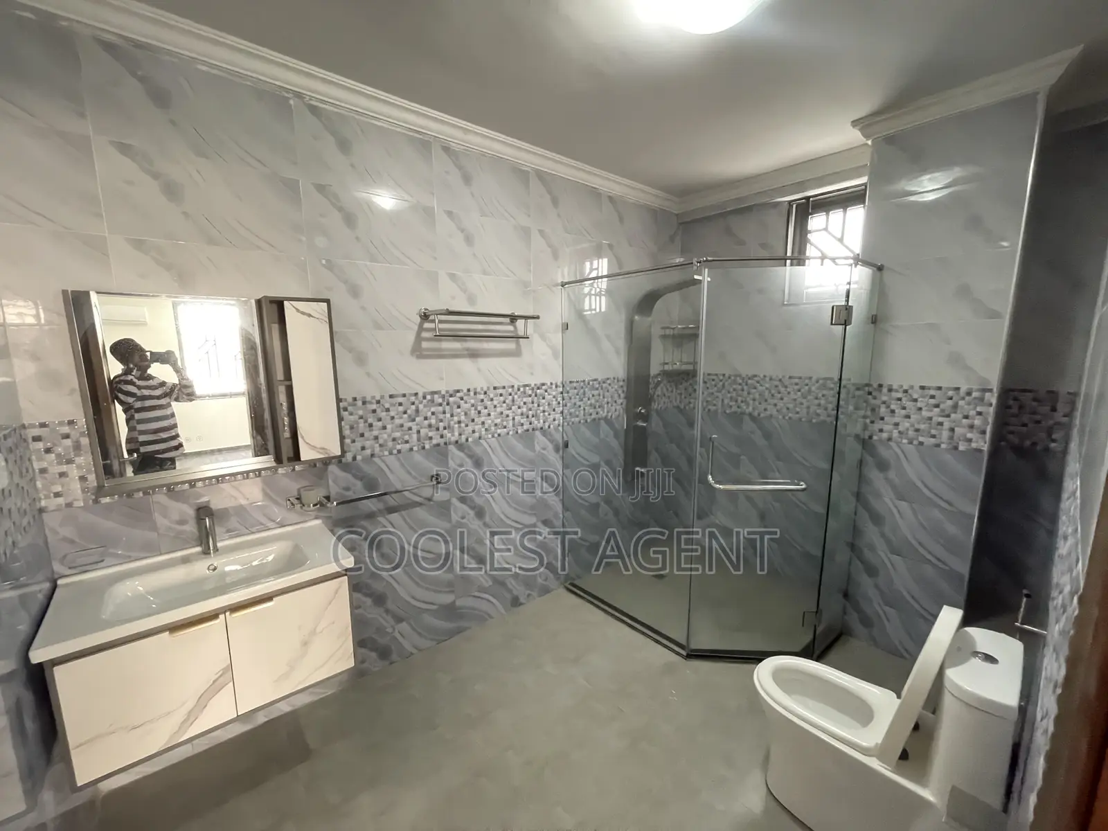5bdrm Villa in Masaki, Kinondoni for rent