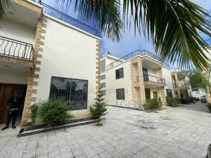 5bdrm Villa in Masaki, Kinondoni for rent