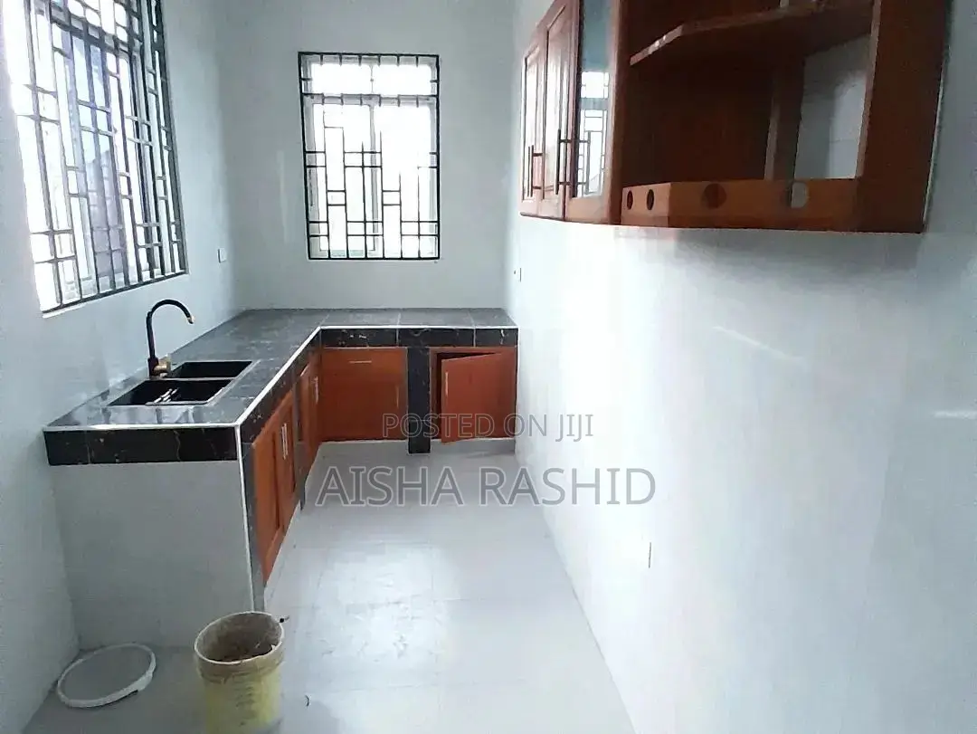 2bdrm Apartment in Kimara for rent