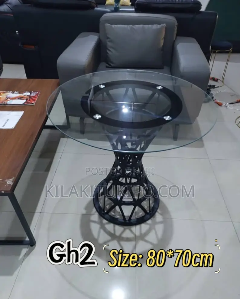 Coffee Table Glass Round Shape