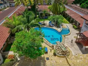 Mbezi Beach: 4 Star Operating Beach Hotel Inauzwa - Dar