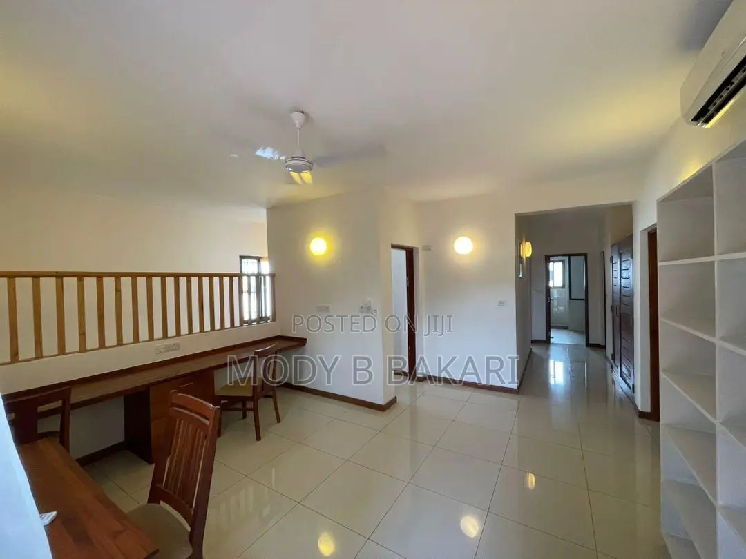 Furnished 4bdrm Villa in Oyster Bay for rent