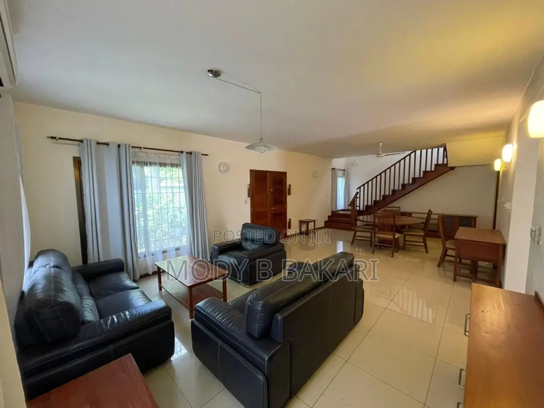 Furnished 4bdrm Villa in Oyster Bay for rent
