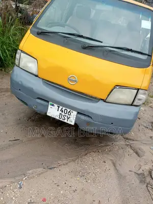 Nissan Vanette 2006 Orange