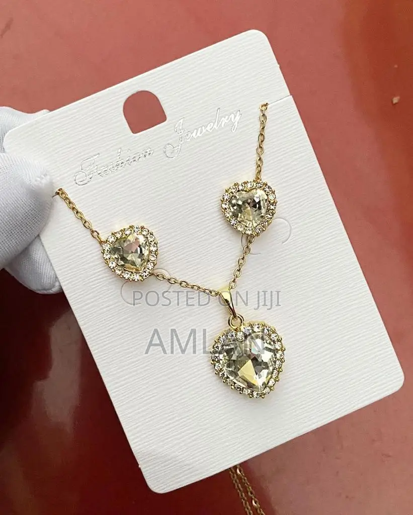 Neckless Jawellery