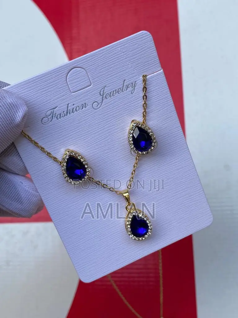 Neckless Jawellery