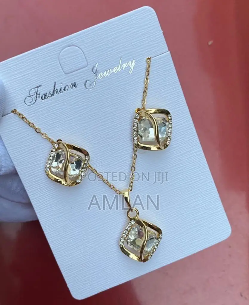Neckless Jawellery