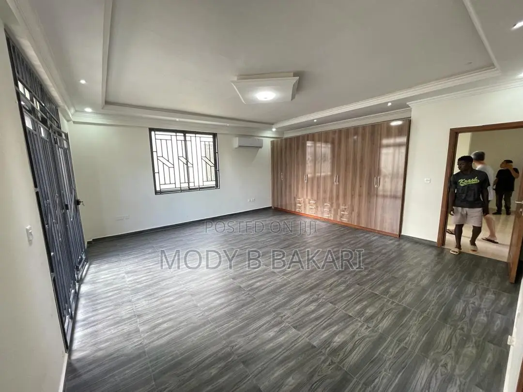 4bdrm Villa in Oyster Bay for rent