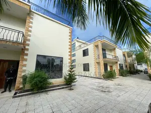 4bdrm Villa in Oyster Bay for rent
