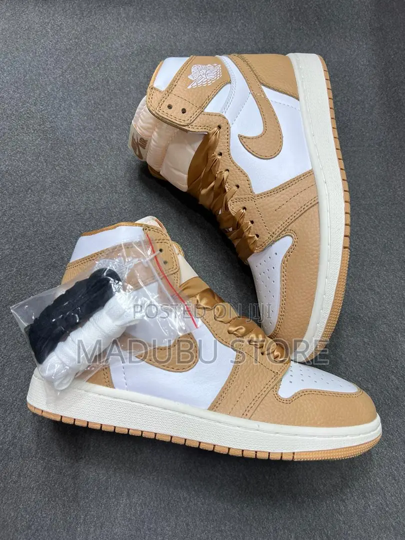Men's Classic Sneakers