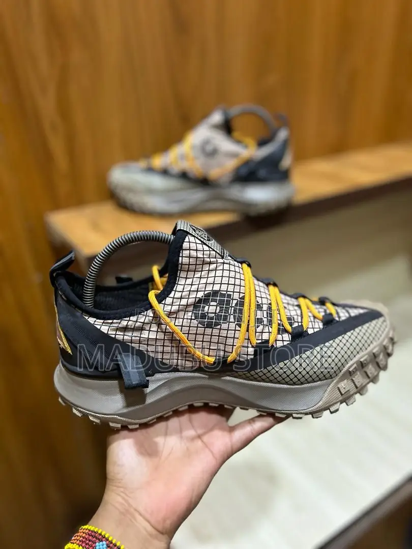 Men's Sneakers