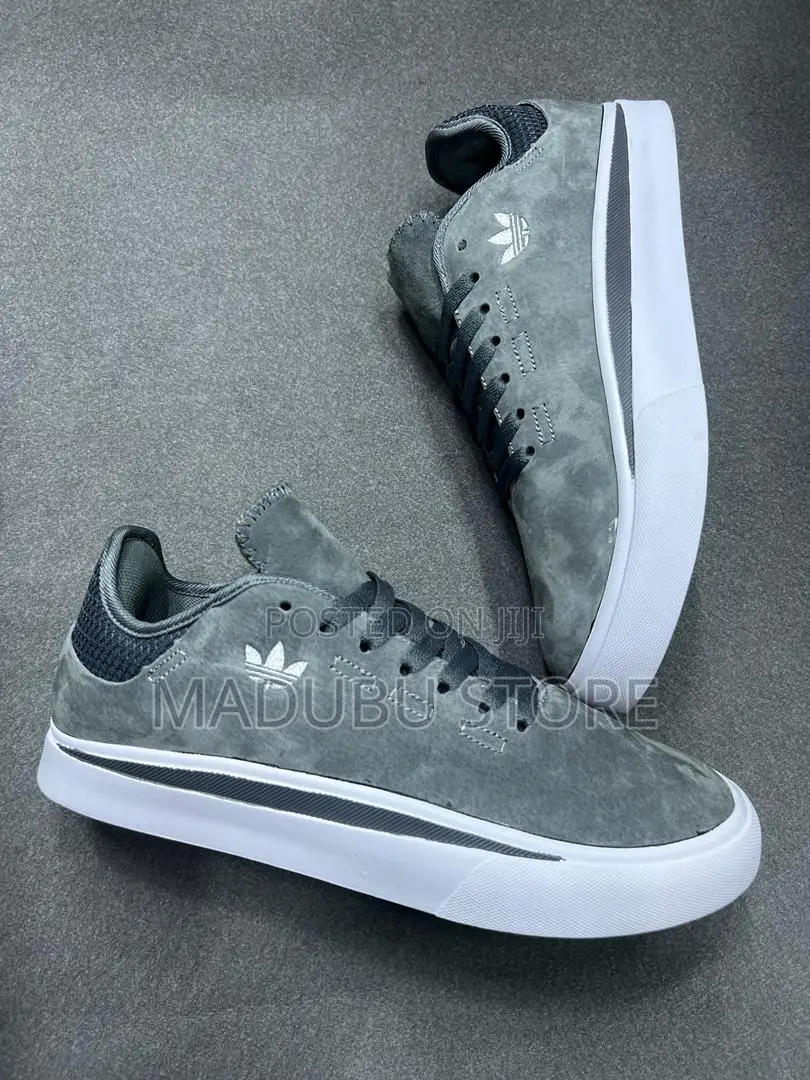 Men' Sneakers