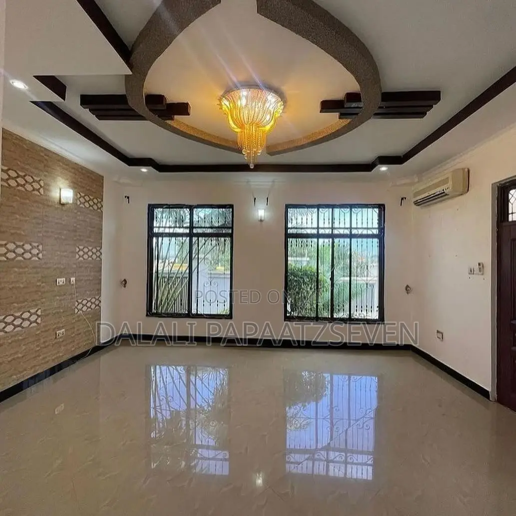 3bdrm House in Dalalipapaatzseven, Kinondoni for rent