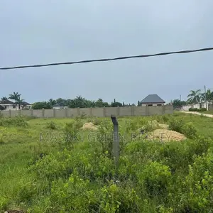 1100 Plot for Sale at Bahari Beach