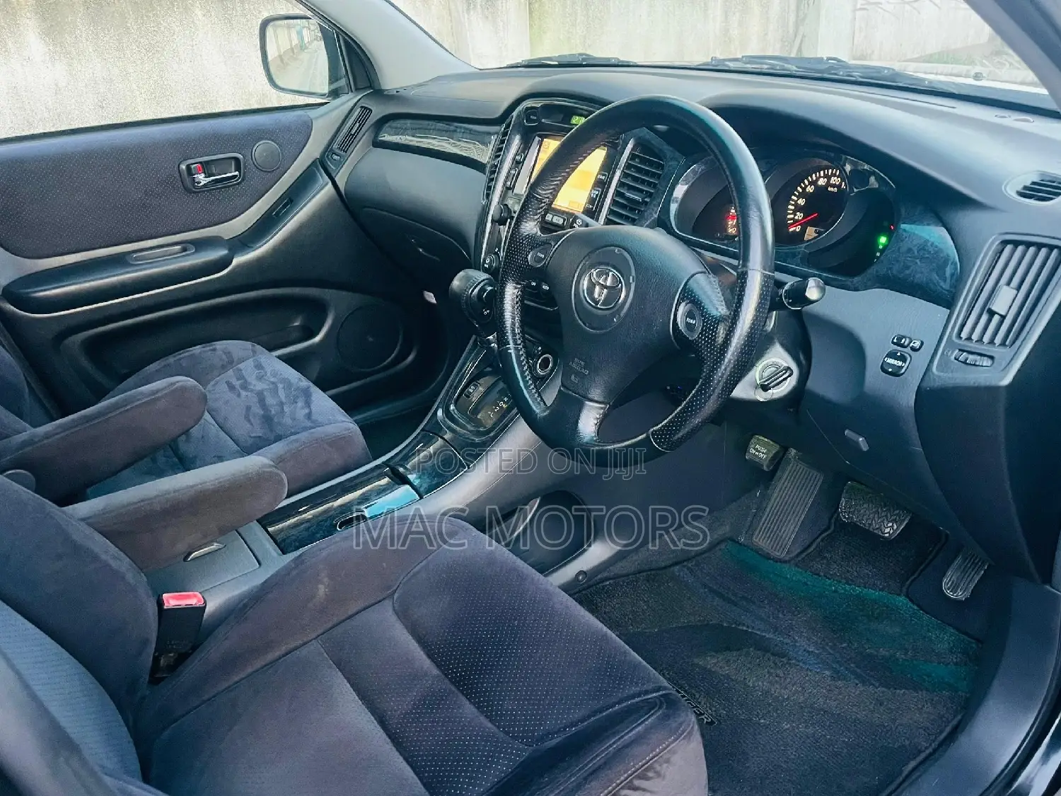 Toyota Kluger 2002 Black