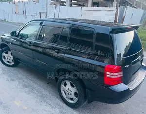 Toyota Kluger 2002 Black