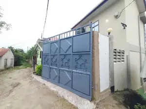 2bdrm Apartment in Kimara for rent