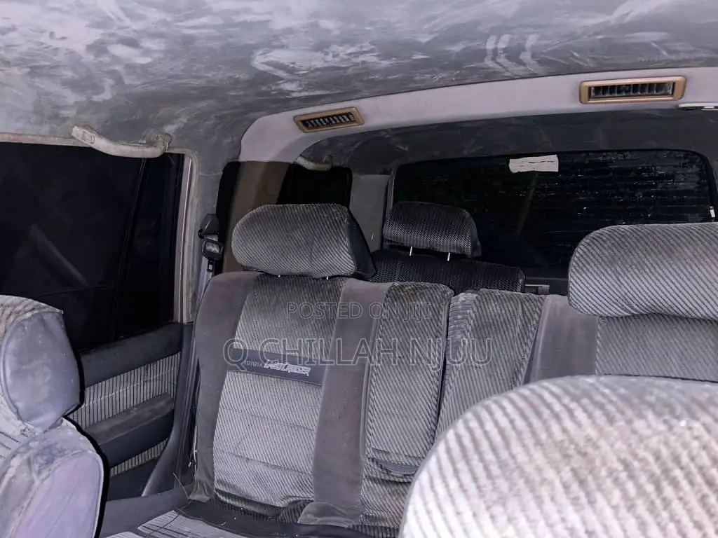 Toyota Land Cruiser 1996 Silver
