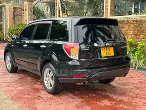 Subaru Forester 2011 Black