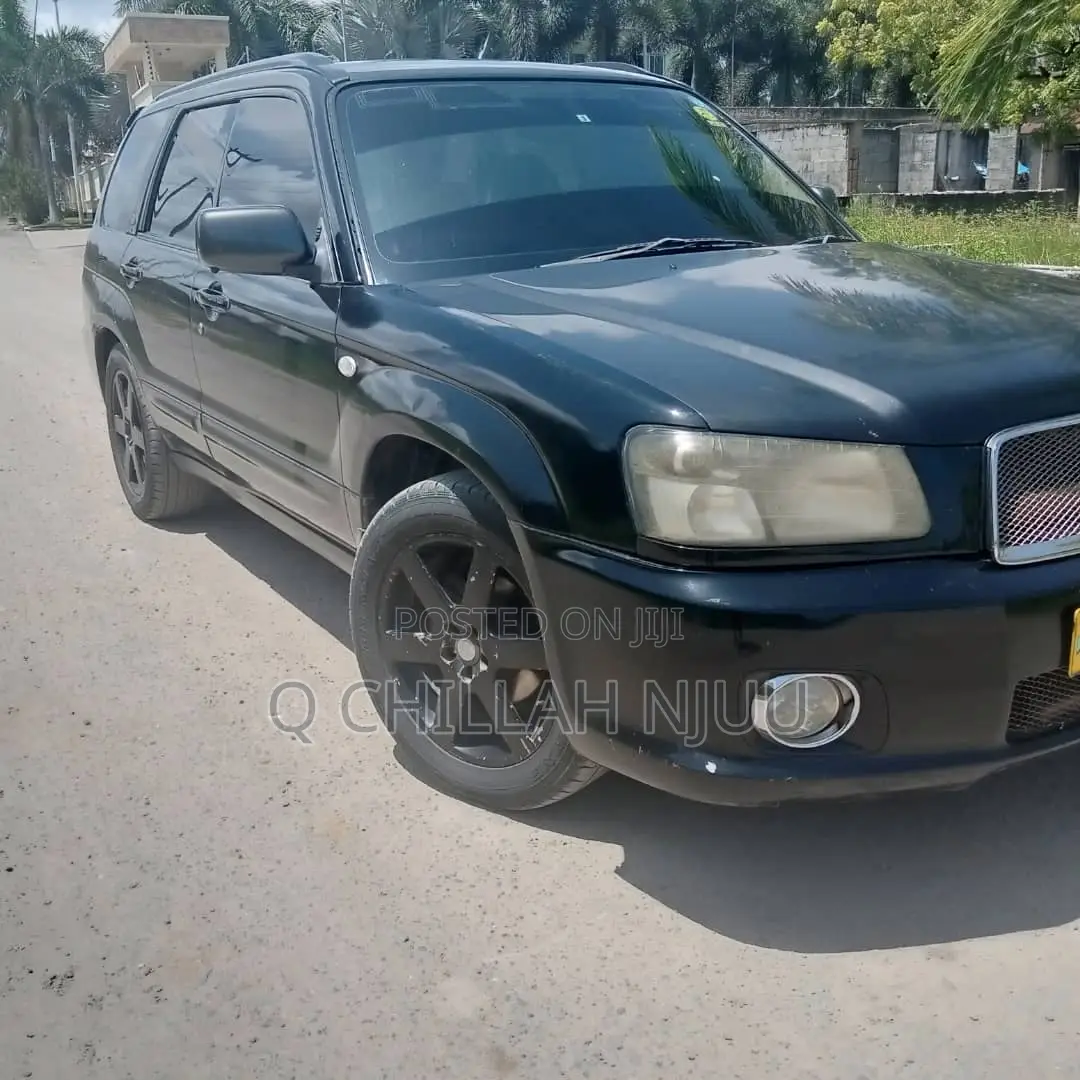 Subaru Forester 2000 Black
