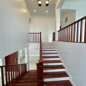 4bdrm House in Mbez Beach for rent