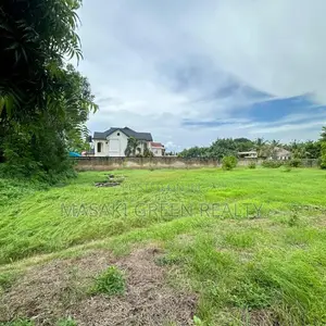 1000 SQM Plot for Sale at Ununio Beach