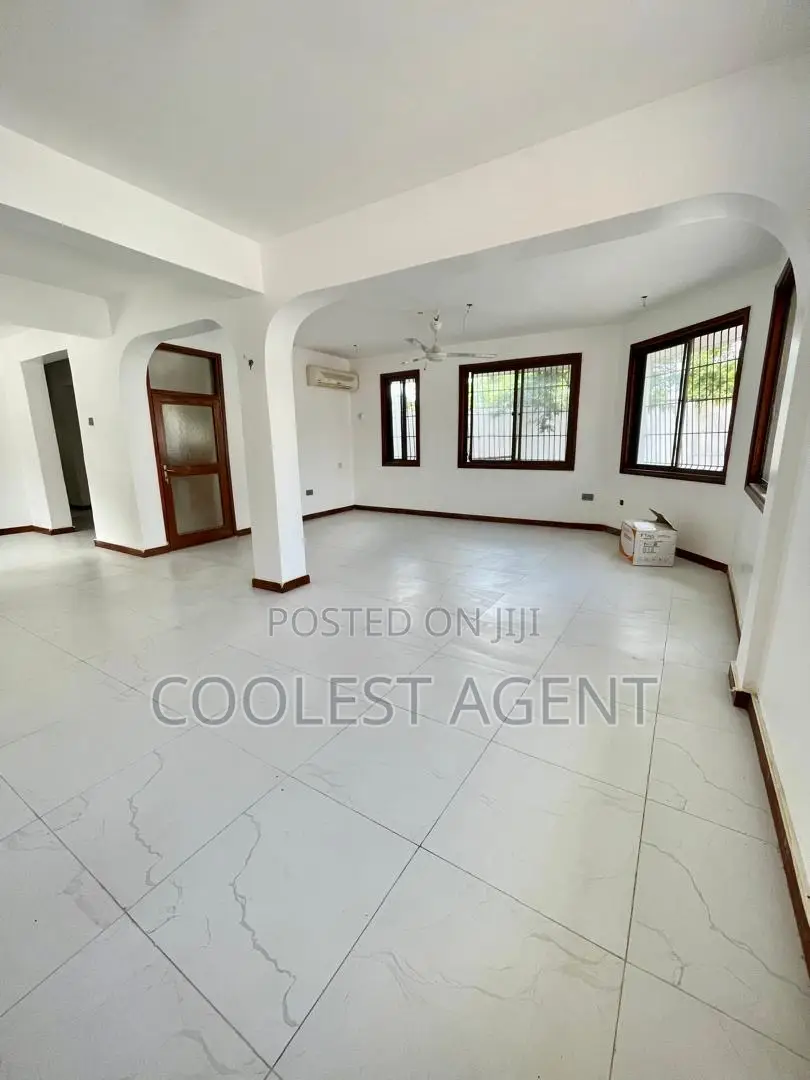 4bdrm House in Masaki, Kinondoni for rent