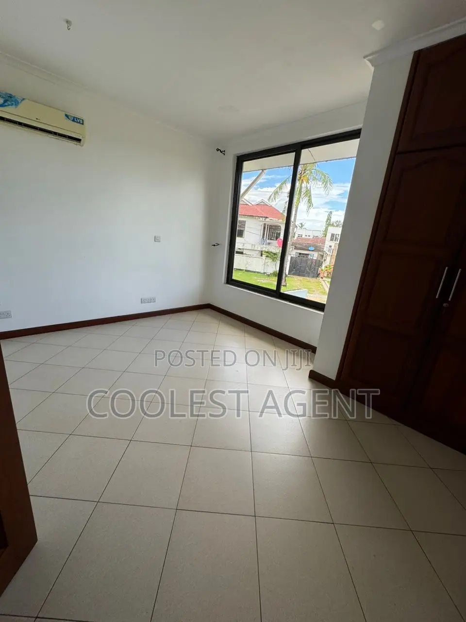 3bdrm Villa in Mbezibeach, Kinondoni for rent