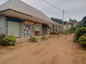 8bdrm House in Chanika for sale