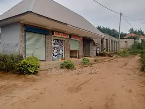 9bdrm House in Chanika Estate for sale