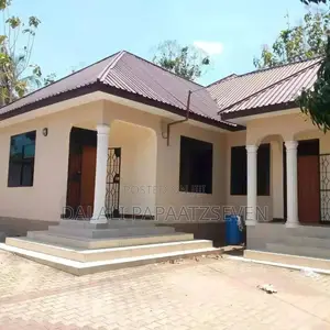 2bdrm Apartment in Dalalipapaatzseven, Bunju for rent