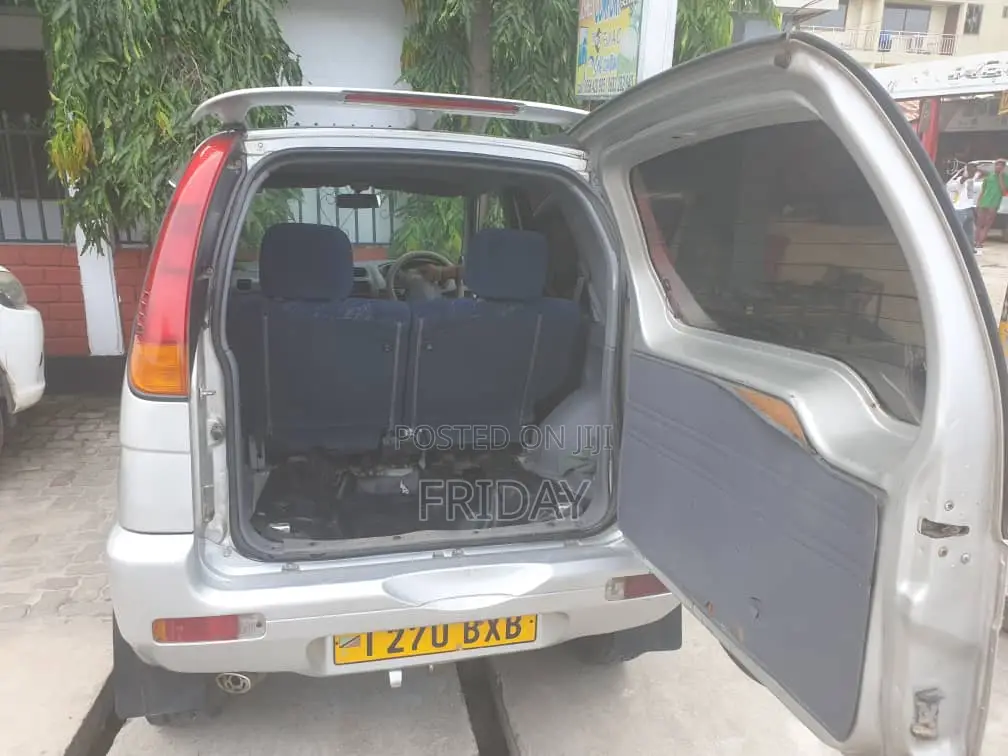 Toyota Cami 2004 Silver