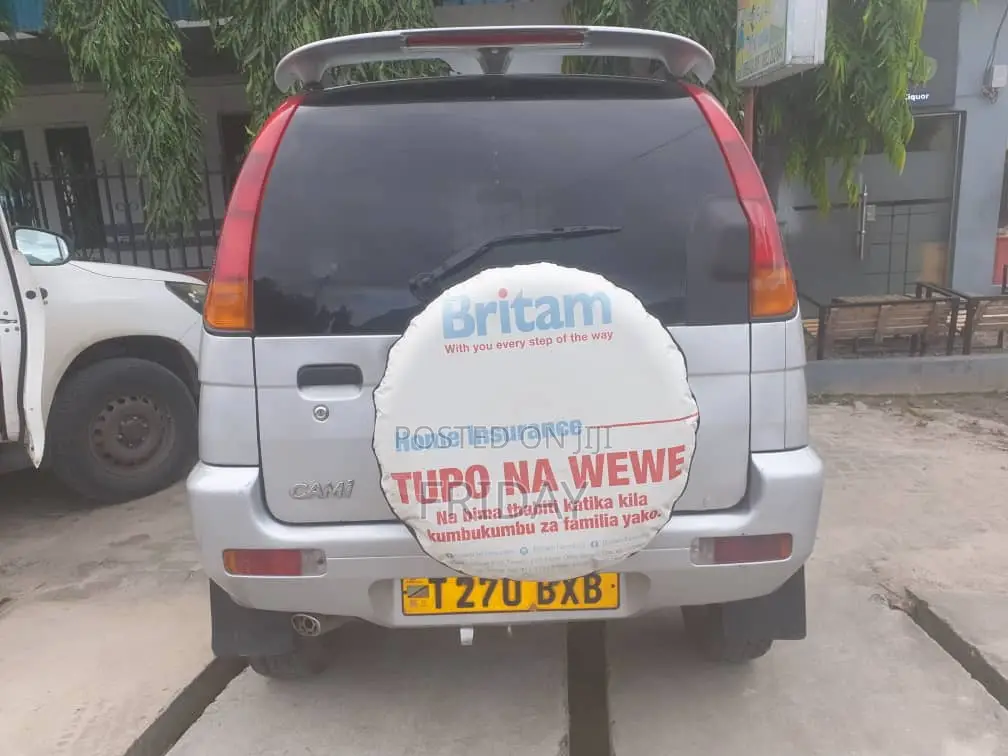 Toyota Cami 2004 Silver
