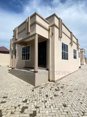 2bdrm Apartment in Dalalipapaatzseven, Bunju for rent