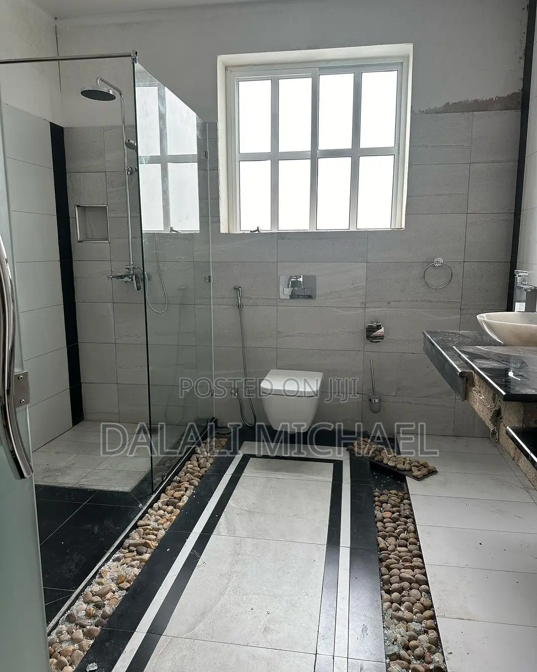 5bdrm Villa in Mikocheni for rent