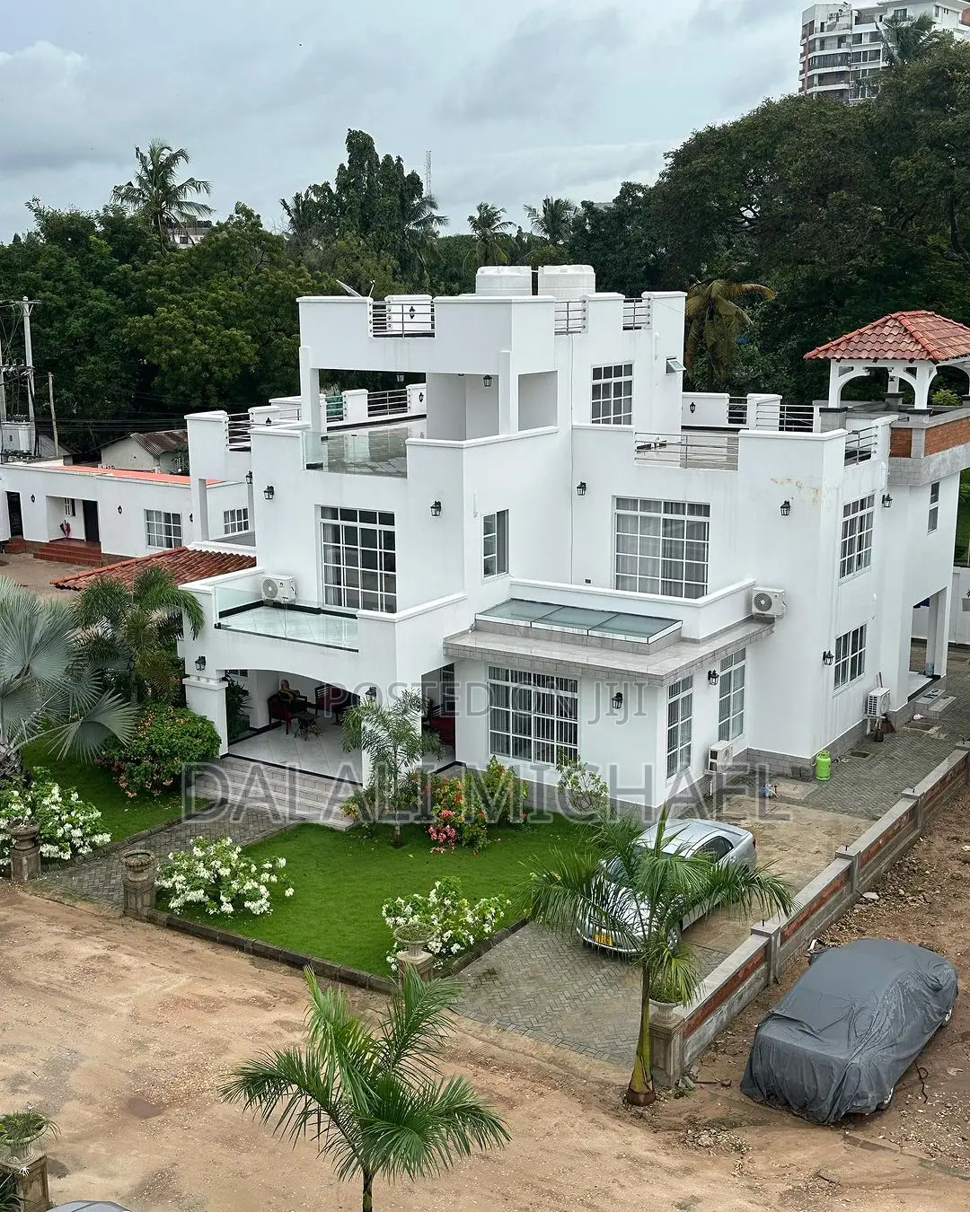 5bdrm Villa in Mikocheni for rent