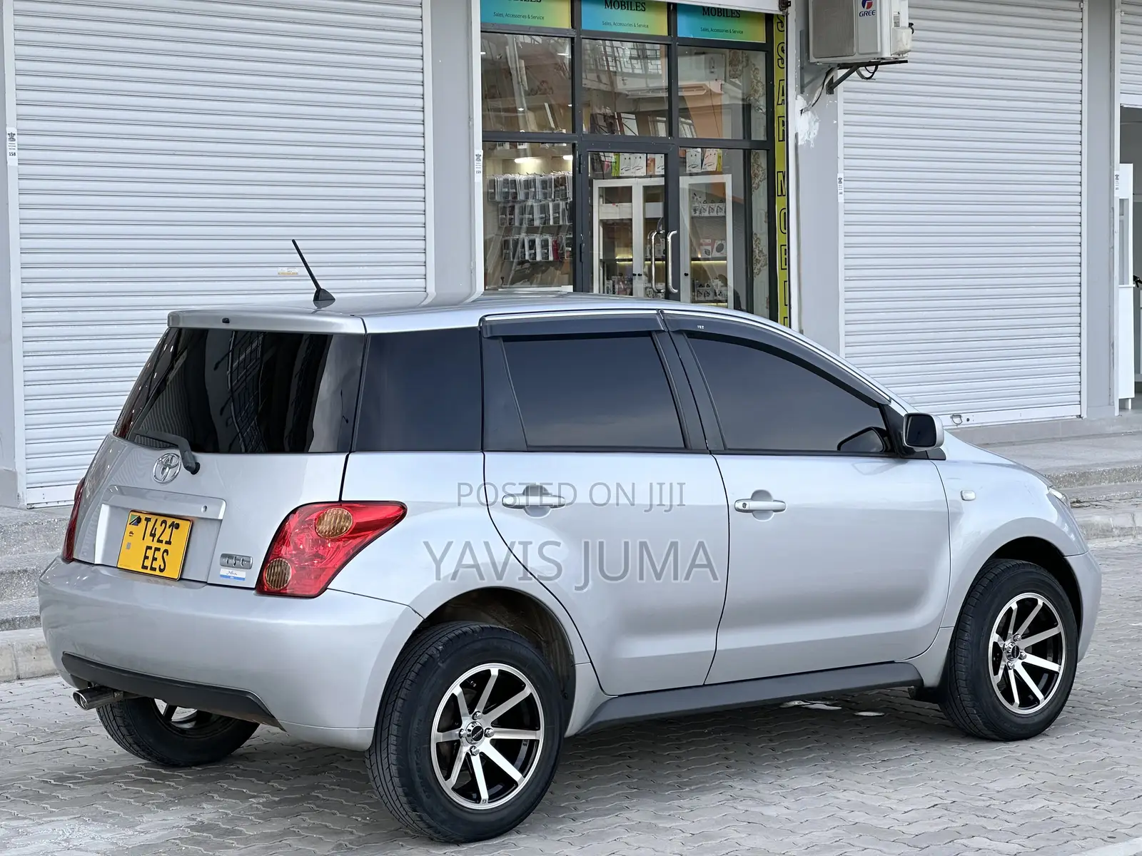 Toyota IST 2005 Silver